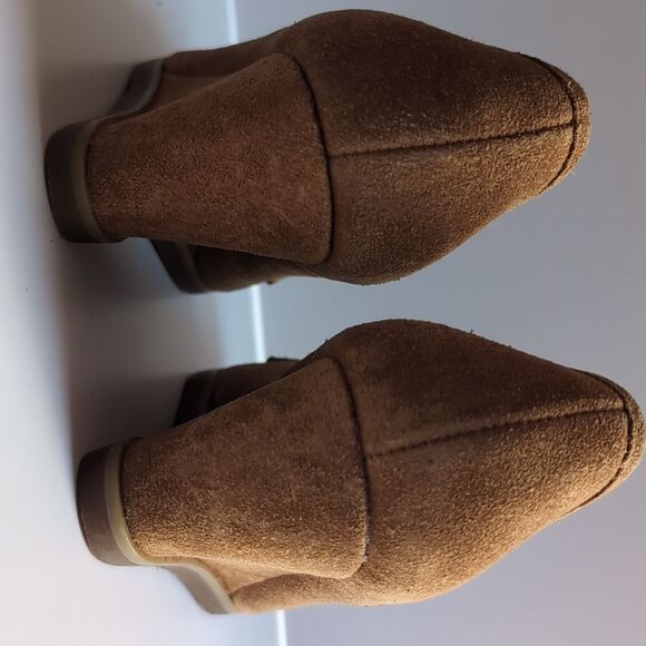 Tan Genuine Suede Leathers Wedge Loafers Tassels Size 7 - Picture 4 of 8